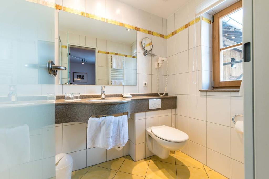 Egling Metzgerei Gasthof Oberhauser - Hotel Zur Post מראה חיצוני תמונה
